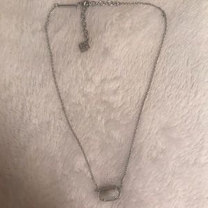 Kendra Scott necklace